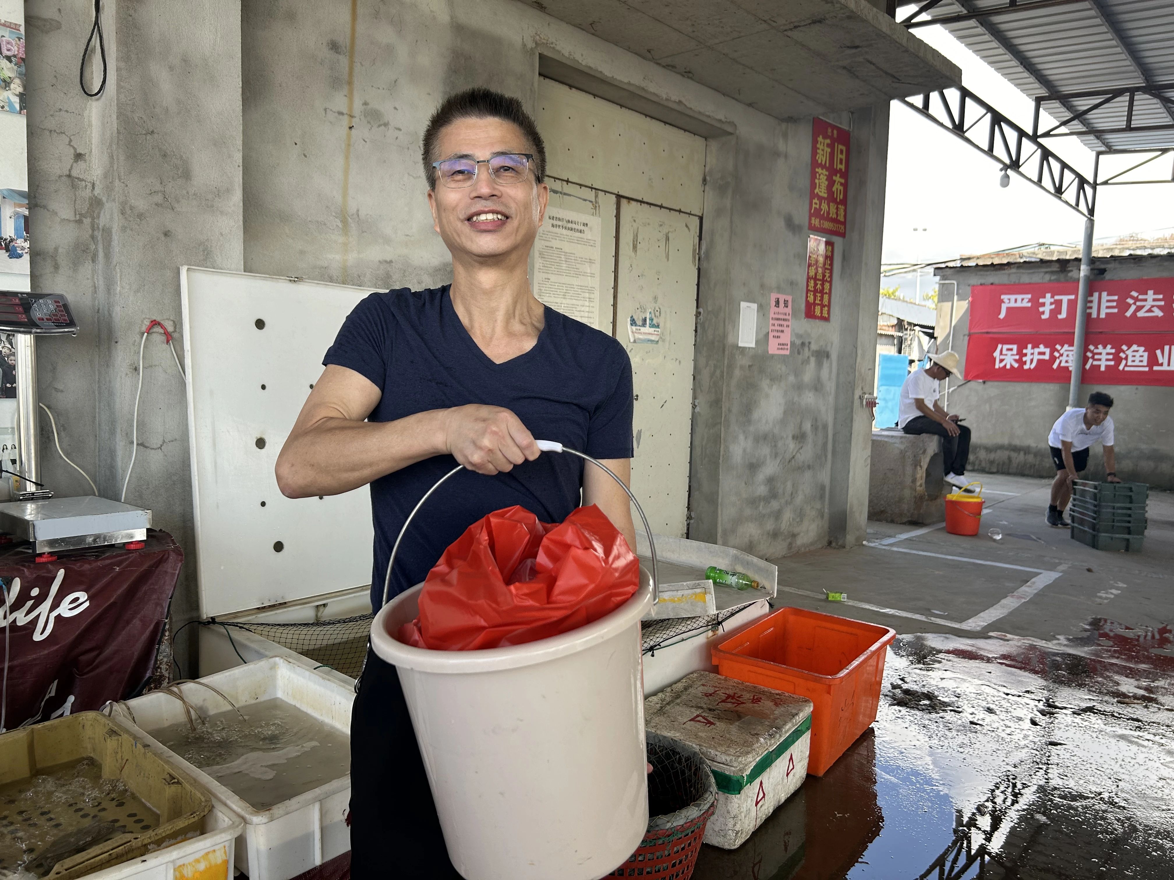 开渔啦！新鲜海味冲冲冲